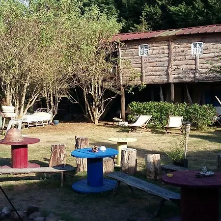 Campsite Insolites Du Bonheur De Vivre Maigne