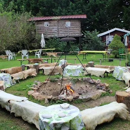 Insolites Du Bonheur De Vivre Campsite